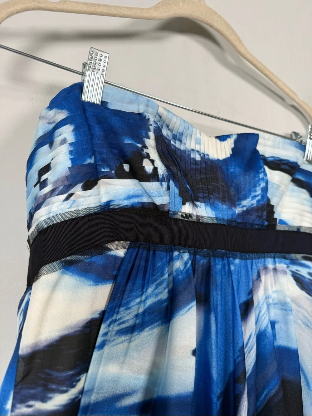 BCBGMaxAzria description sweeping